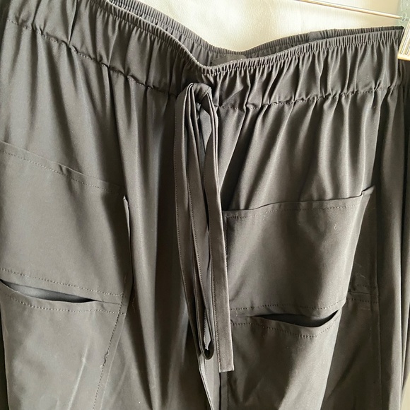 Ruti, The Go-To Skirt, black, medium - Picture 12 of 13